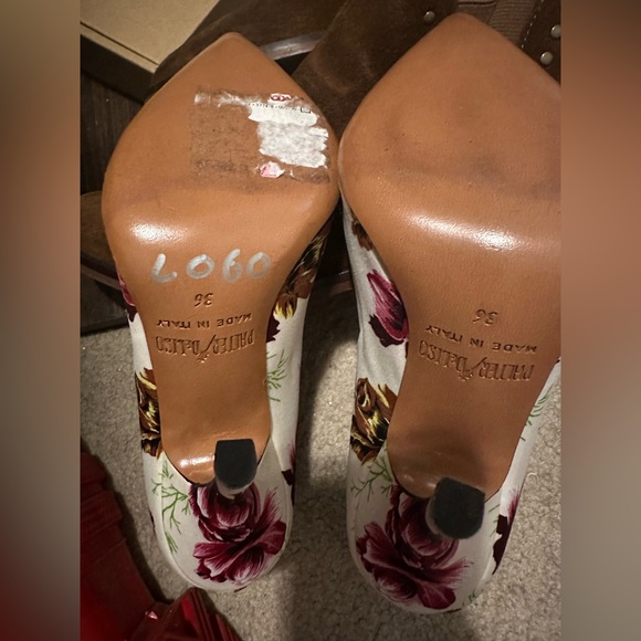Palter DeLiso Made in Italy Floral Heels - Picture 3 of 3